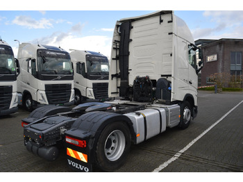 وحدة جر Volvo FH 460 Globetrotter XL i-Save I-ParkCool: صورة 4