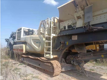 كسارة التصادمية METSO