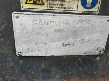 كسارة التصادمية Sandvik CV117 VSI Crusher: صورة 2 كسارة التصادمية Sandvik CV117 VSI Crusher: صورة 2