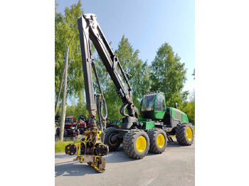 حصادة الأخشاب JOHN DEERE