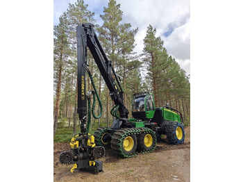 حصادة الأخشاب JOHN DEERE