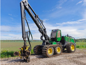 حصادة الأخشاب JOHN DEERE