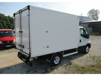شاحنة مُبرّدة للتوصيل Iveco Daily 35C13 chłodnia Mroźnia na bliźniaku 35-130 Thermo King agregat: صورة 4