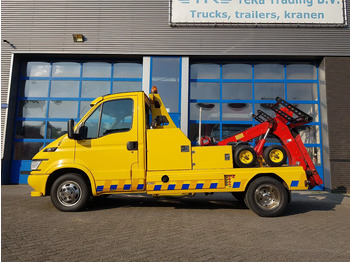 شاحنة سحب IVECO Daily