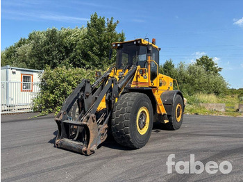 اللودر بعجل