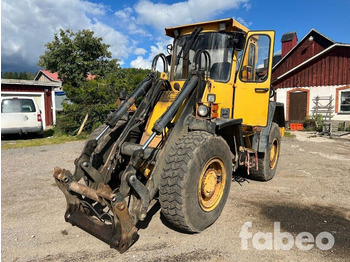 اللودر بعجل VOLVO L50