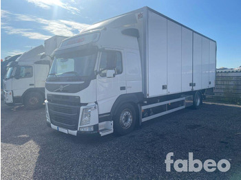 شاحنة مقفلة VOLVO FM