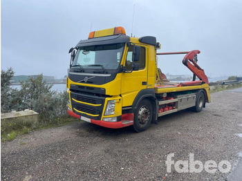 شاحنة نقل المخلفات VOLVO FM 330