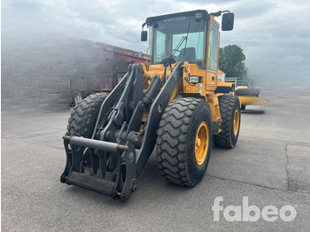 اللودر بعجل VOLVO L70C