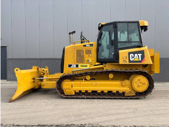جرافة CATERPILLAR D6K2