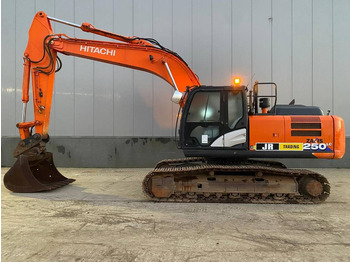 حفار زحاف HITACHI ZX250