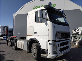 Volvo FH460 6x2 veturi kääntyvä teli  Volvo FH460 6x2 veturi kääntyvä teli: صورة 1