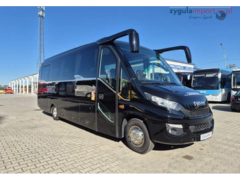 حافلة صغيرة IVECO Daily 70c17