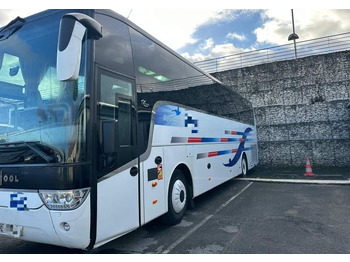 مركبة كوتش VAN HOOL