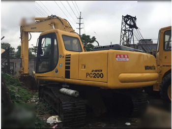 حفار زحاف KOMATSU PC200-6