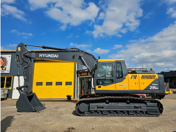 حفار زحاف HYUNDAI R215L