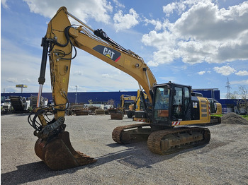 حفار زحاف CATERPILLAR 323EL