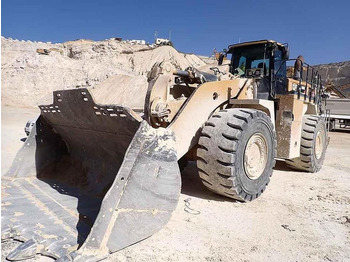 اللودر بعجل CATERPILLAR 988K