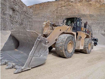 اللودر بعجل CATERPILLAR 988K