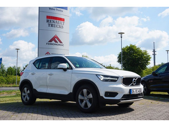 سيارة دفع رباعي VOLVO