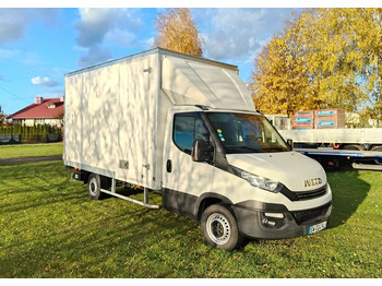 شاحنة مغلقة الصندوق IVECO Daily 35s16