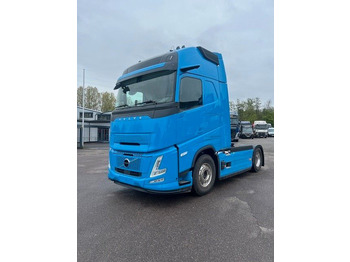 وحدة جر VOLVO FH 500