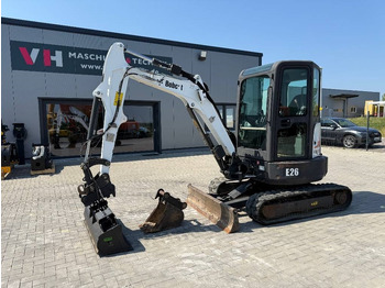 حفارة مُصَّغرة BOBCAT E26