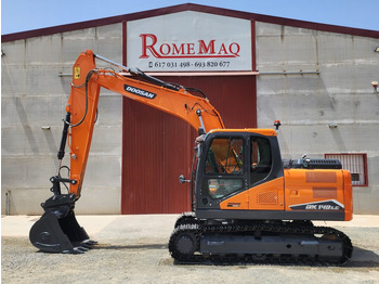 حفار زحاف DOOSAN DX140