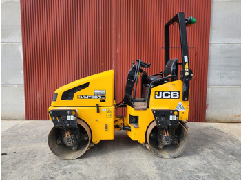مدحلة JCB