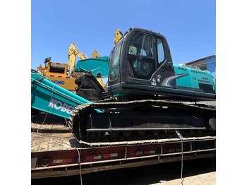 حفار زحاف KOBELCO