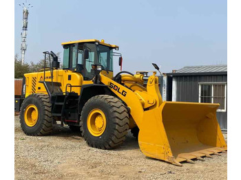 اللودر بعجل SDLG