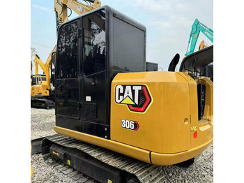 حفارة CATERPILLAR 306E2