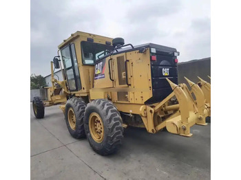 ممهدة CATERPILLAR 140H