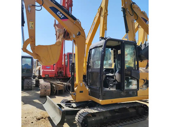 حفار زحاف CATERPILLAR 306E