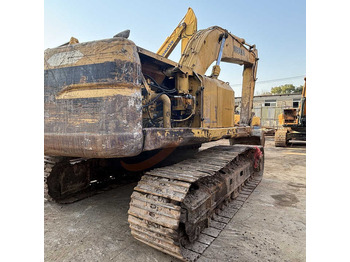 حفار زحاف CATERPILLAR 325BL