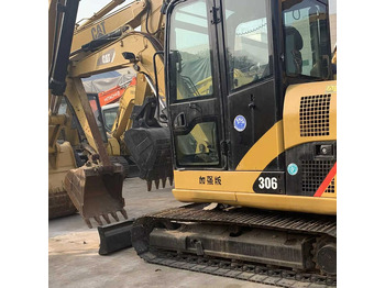 حفارة مُصَّغرة CATERPILLAR 308 D