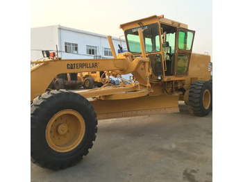 ممهدة CATERPILLAR 140G