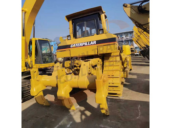 جرافة CATERPILLAR D8R