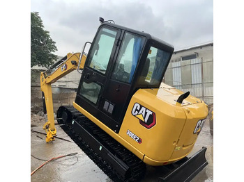 حفار زحاف CATERPILLAR 306E2