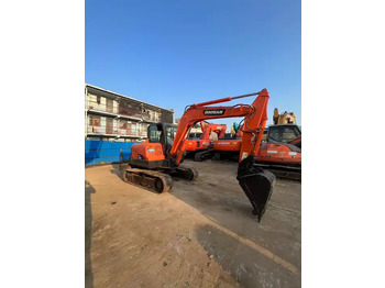 حفار زحاف Original Top Sale High Performance Slightly Used Doosan Dx60 Tracked Excavator For Landscaping In Shanghai: صورة 5