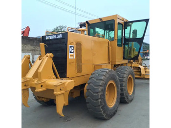 ممهدة CATERPILLAR 140H