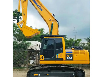حفارة KOMATSU PC210
