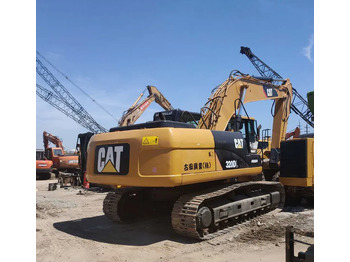 حفار زحاف CATERPILLAR 320D