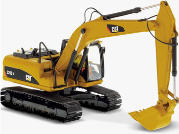 حفار زحاف CATERPILLAR 320D2