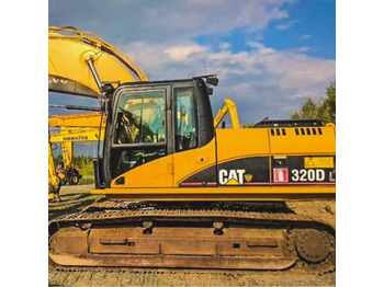 حفار زحاف CATERPILLAR 320CL