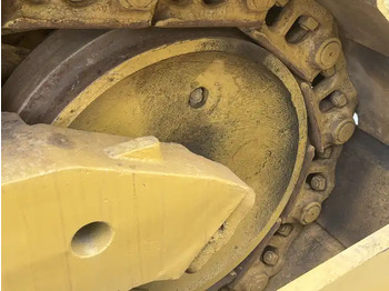 جرافة Used CAT D8R bulldozer in good condition for sale: صورة 4