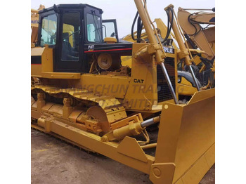 جرافة CATERPILLAR D7G