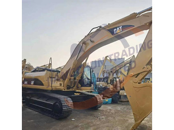 حفار زحاف CATERPILLAR 320C