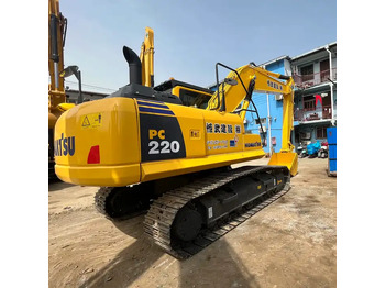 حفار زحاف KOMATSU PC200-8