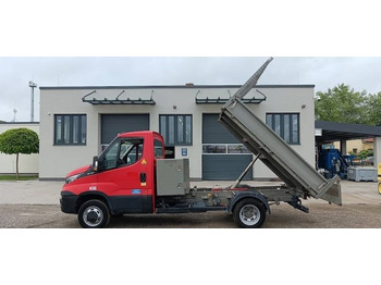 شاحنة قلاب IVECO Daily 35c13